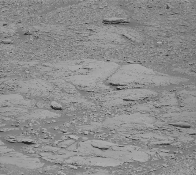 Sol 2597: Mast Camera (Mastcam)