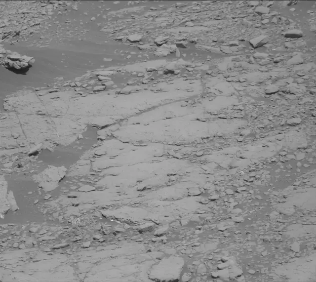 Sol 2597: Mast Camera (Mastcam)