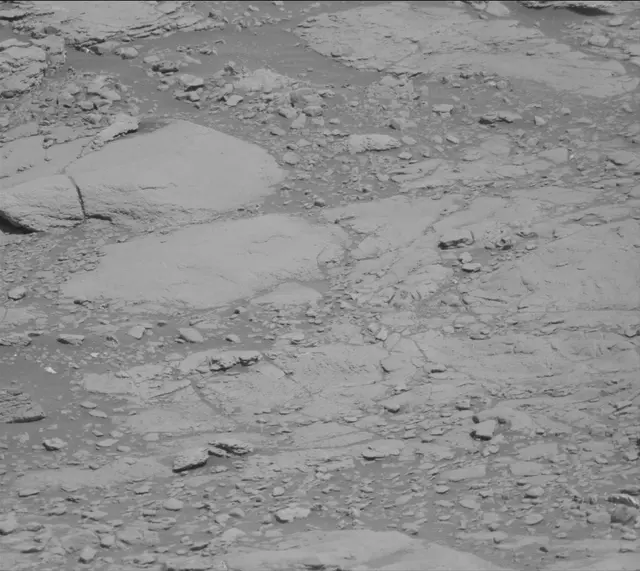 Sol 2597: Mast Camera (Mastcam)