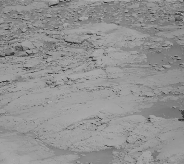 Sol 2597: Mast Camera (Mastcam)