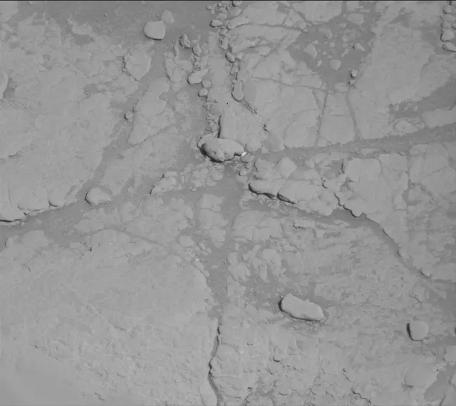Sol 2597: Mast Camera (Mastcam)