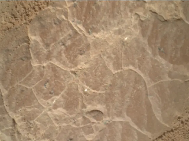 Sol 2597: Mars Hand Lens Imager (MAHLI)