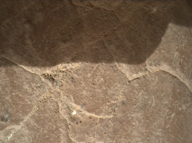 Sol 2597: Mars Hand Lens Imager (MAHLI)