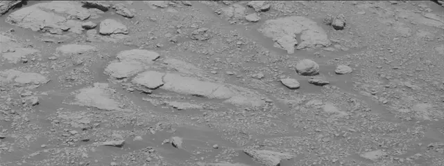 Sol 2600: Mast Camera (Mastcam)