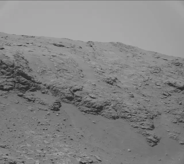 Sol 2600: Mast Camera (Mastcam)