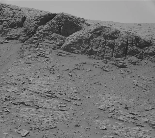 Sol 2600: Mast Camera (Mastcam)