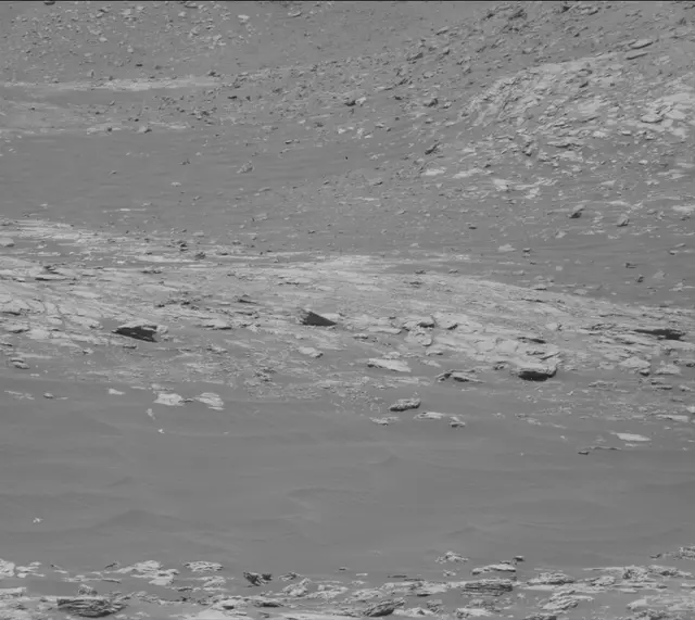Sol 2600: Mast Camera (Mastcam)