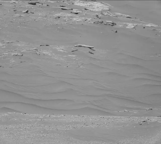 Sol 2600: Mast Camera (Mastcam)