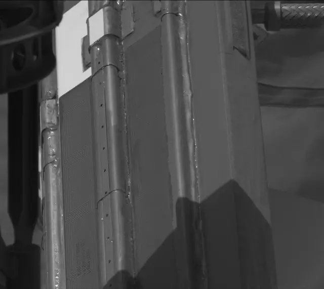Sol 2600: Mast Camera (Mastcam)