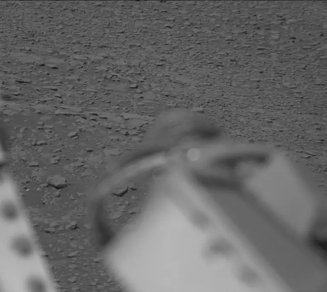Sol 2600: Mast Camera (Mastcam)