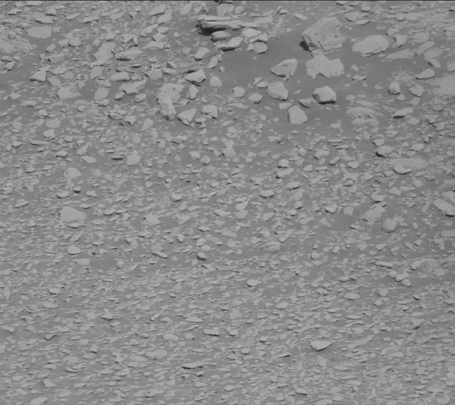Sol 2600: Mast Camera (Mastcam)