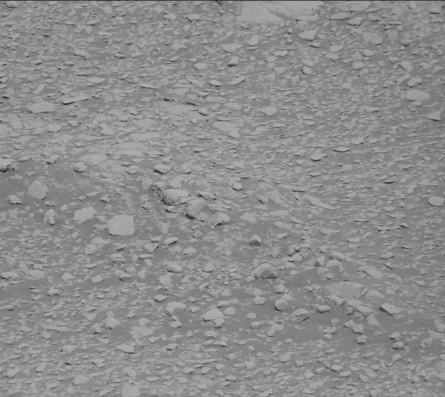 Sol 2600: Mast Camera (Mastcam)
