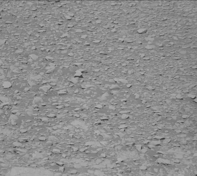 Sol 2600: Mast Camera (Mastcam)