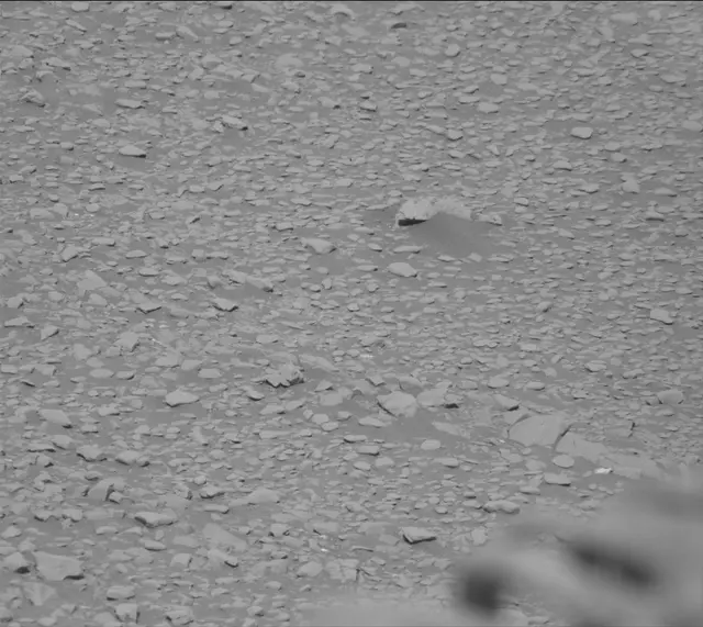 Sol 2600: Mast Camera (Mastcam)