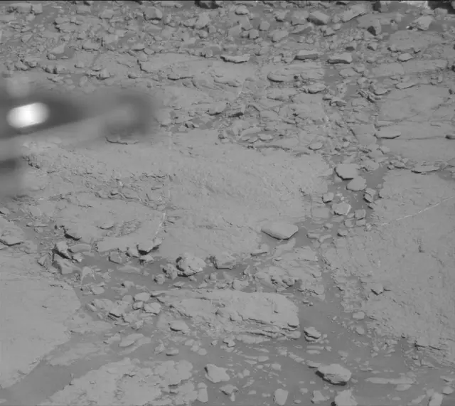 Sol 2600: Mast Camera (Mastcam)