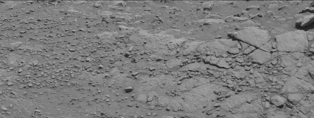 Sol 2601: Mast Camera (Mastcam)