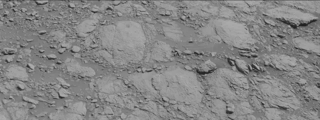 Sol 2601: Mast Camera (Mastcam)