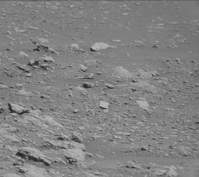 Sol 2601: Mast Camera (Mastcam)