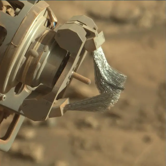 Sol 2601: Mast Camera (Mastcam)