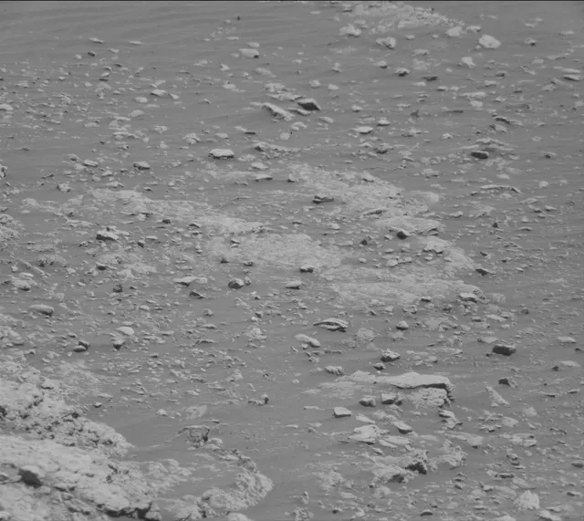 Sol 2601: Mast Camera (Mastcam)