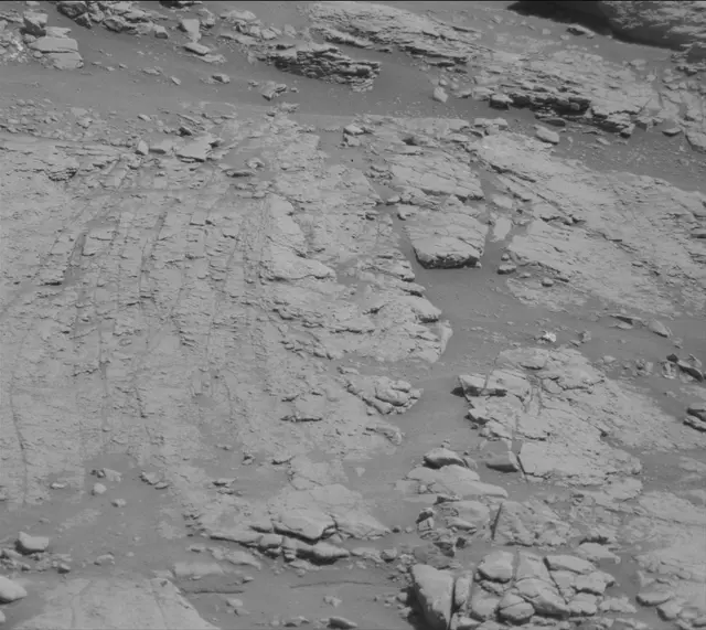 Sol 2601: Mast Camera (Mastcam)