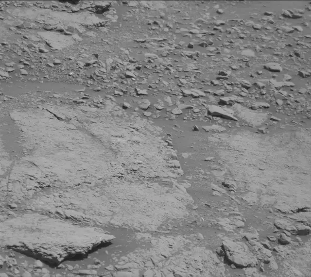 Sol 2601: Mast Camera (Mastcam)