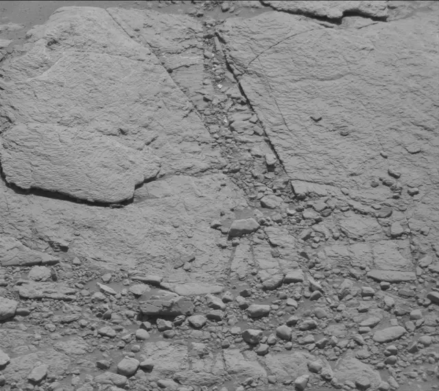 Sol 2601: Mast Camera (Mastcam)