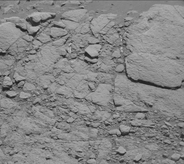Sol 2601: Mast Camera (Mastcam)
