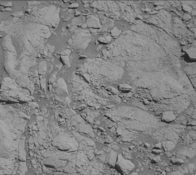 Sol 2601: Mast Camera (Mastcam)