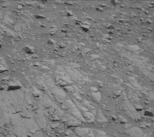 Sol 2601: Mast Camera (Mastcam)
