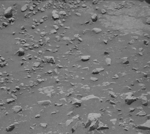 Sol 2601: Mast Camera (Mastcam)