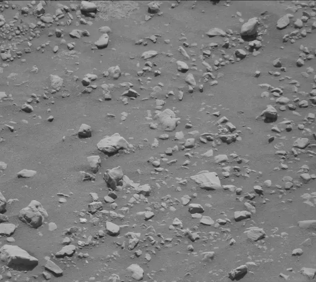 Sol 2601: Mast Camera (Mastcam)
