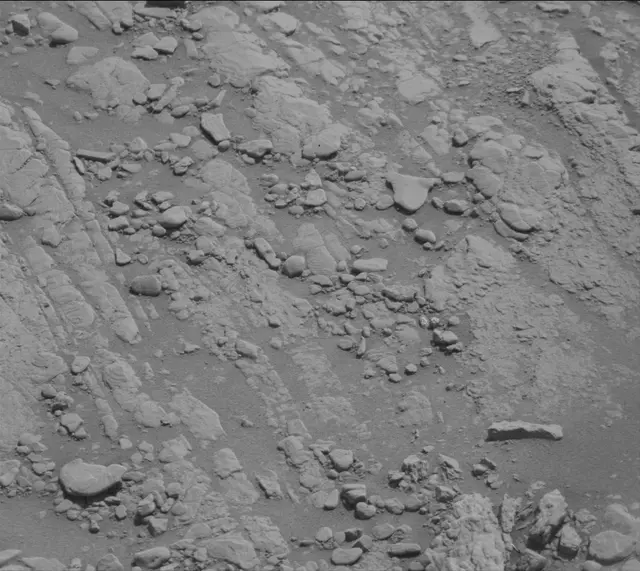 Sol 2601: Mast Camera (Mastcam)
