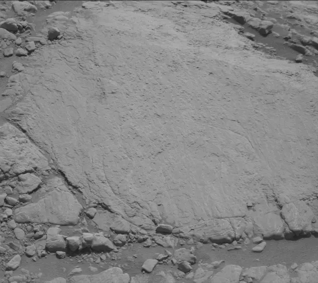 Sol 2601: Mast Camera (Mastcam)
