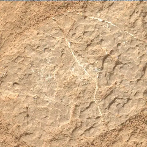 Sol 2601: Mars Hand Lens Imager (MAHLI)