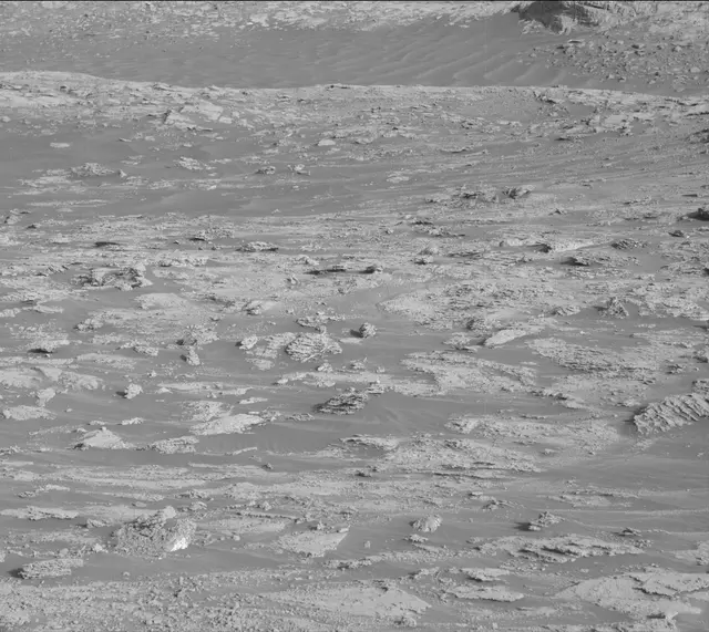 Sol 2602: Mast Camera (Mastcam)