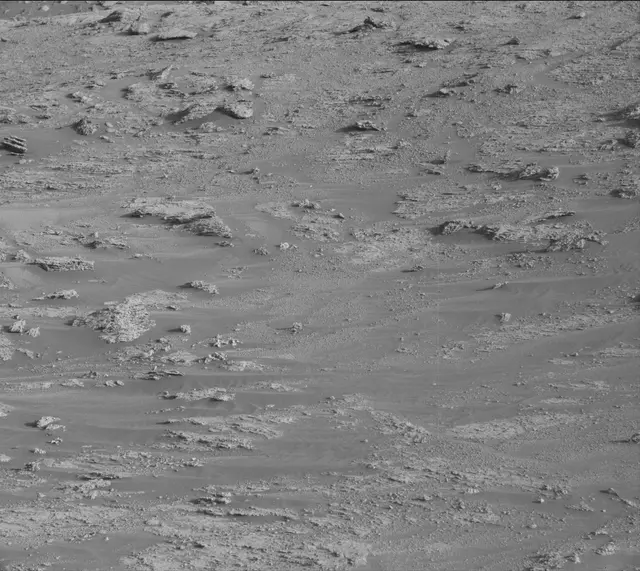 Sol 2602: Mast Camera (Mastcam)