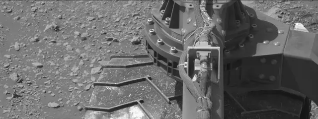 Sol 2602: Mast Camera (Mastcam)
