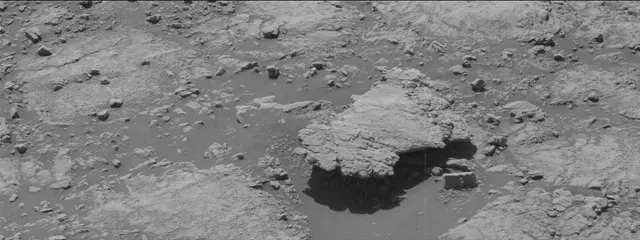 Sol 2602: Mast Camera (Mastcam)