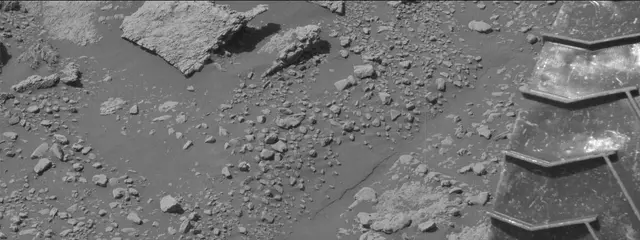 Sol 2602: Mast Camera (Mastcam)