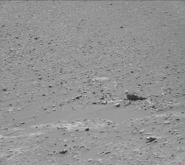 Sol 2602: Mast Camera (Mastcam)