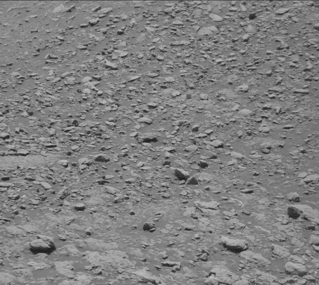 Sol 2602: Mast Camera (Mastcam)