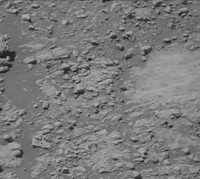 Sol 2602: Mast Camera (Mastcam)