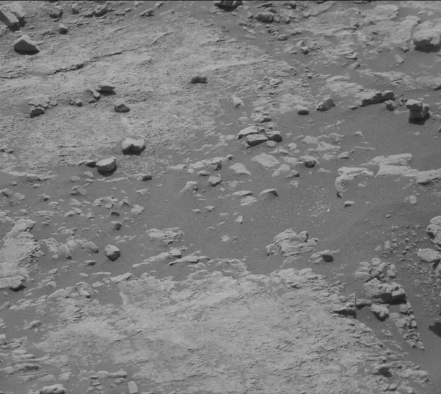 Sol 2602: Mast Camera (Mastcam)