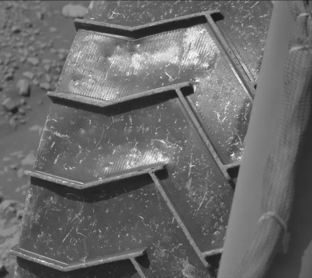 Sol 2602: Mast Camera (Mastcam)
