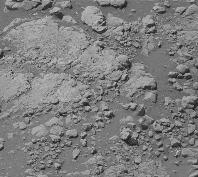 Sol 2602: Mast Camera (Mastcam)