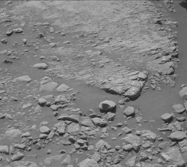 Sol 2602: Mast Camera (Mastcam)