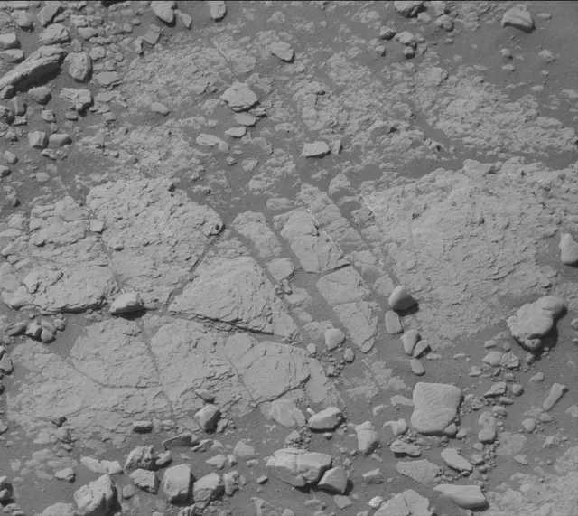 Sol 2602: Mast Camera (Mastcam)