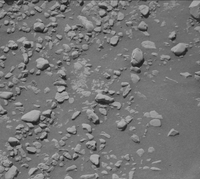 Sol 2602: Mast Camera (Mastcam)