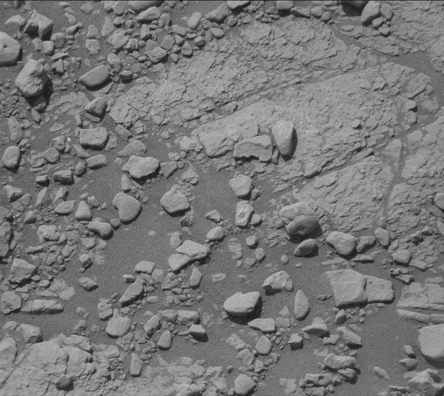 Sol 2602: Mast Camera (Mastcam)